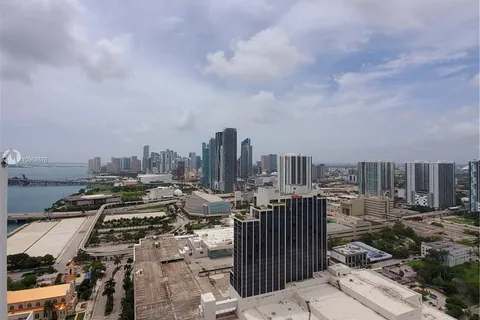 1750 N Bayshore Dr # 4212, Miami FL 33132