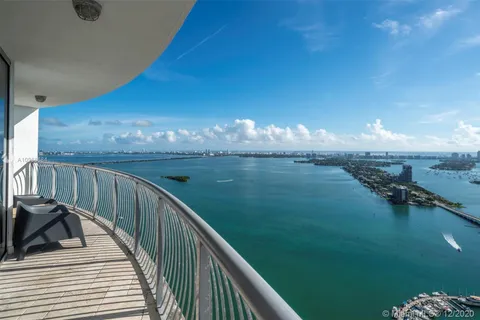 1750 N Bayshore Dr # 5102, Miami FL 33132