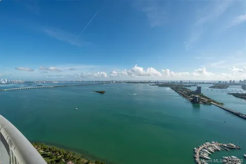 1750 N Bayshore Dr # 5102, Miami FL 33132