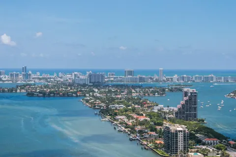 1750 N Bayshore Dr # 5102, Miami FL 33132