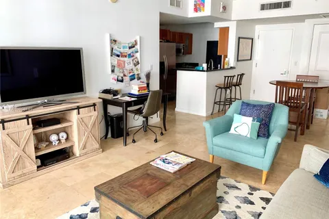 186 SE 12th Ter # 2107, Miami FL 33131