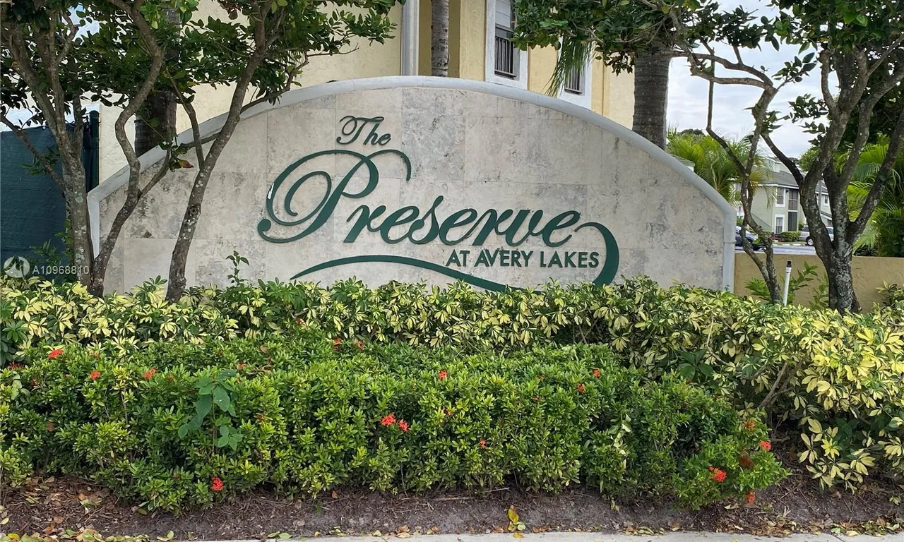 4096 N Pine Island Rd # 2111, Sunrise FL 33351