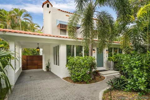 643 NE 69th St, Miami FL 33138