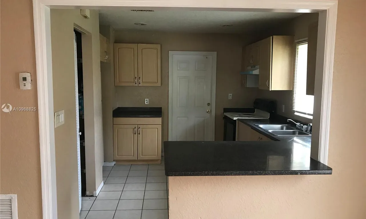 1127 22nd St, West Palm Beach FL 33407