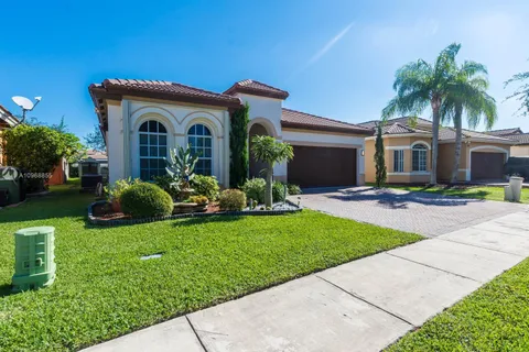 137 SE 22nd Ter, Homestead FL 33033