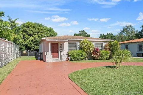 6537 SW 23 St, West Miami FL 33155