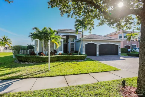 4965 SW 186th Way, Miramar FL 33029