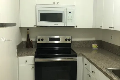 4845 NW 7th St # 5, Miami FL 33126
