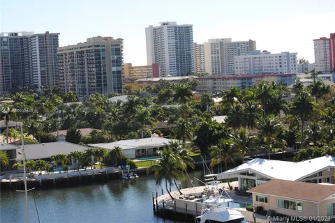 401 Golden Isles Dr # 907, Hallandale Beach FL 33009