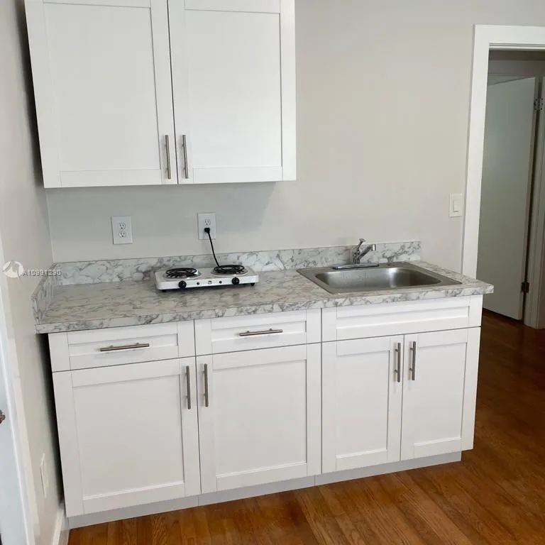 18820 NW 7th Ave # 1, Miami Gardens FL 33169