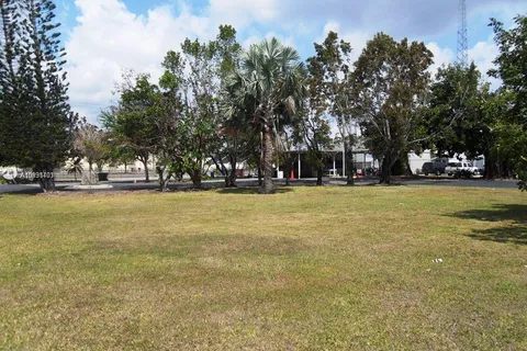 505 N Flagler Ave, Homestead FL 33030