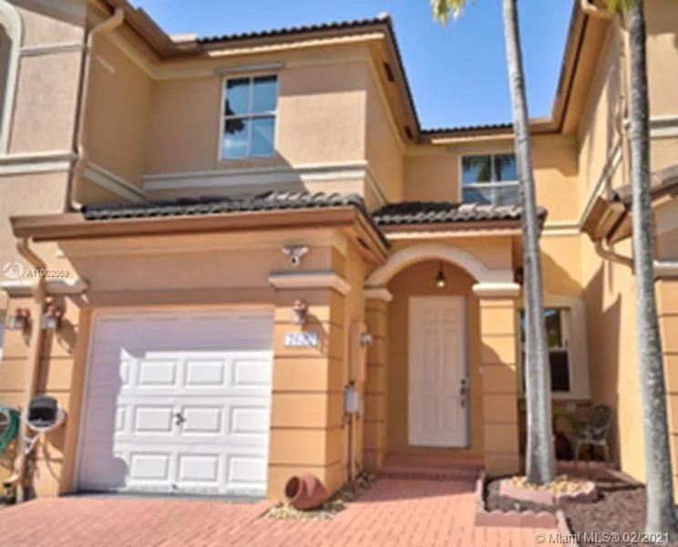 7622 NW 114th Pl, Doral FL 33178