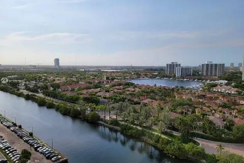 20505 E Country Club Dr # 1939, Aventura FL 33180