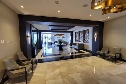 20505 E Country Club Dr # 1939, Aventura FL 33180