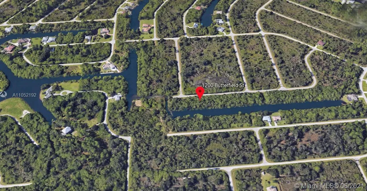 1200 Butterfield Dr, Port Charlotte FL 33953