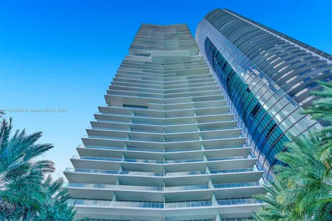 18501 Collins Ave # 1902, Sunny Isles Beach FL 33160