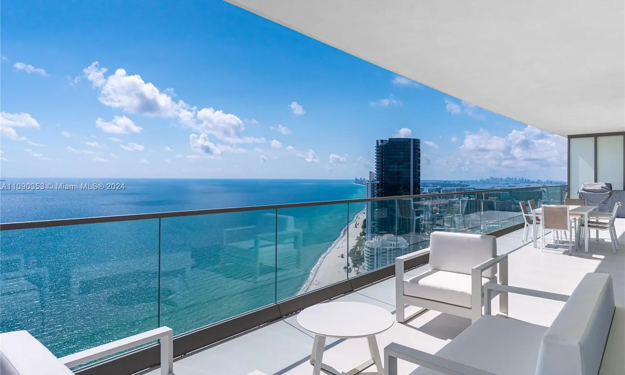 18975 Collins Ave # 4600, Sunny Isles Beach FL 33160