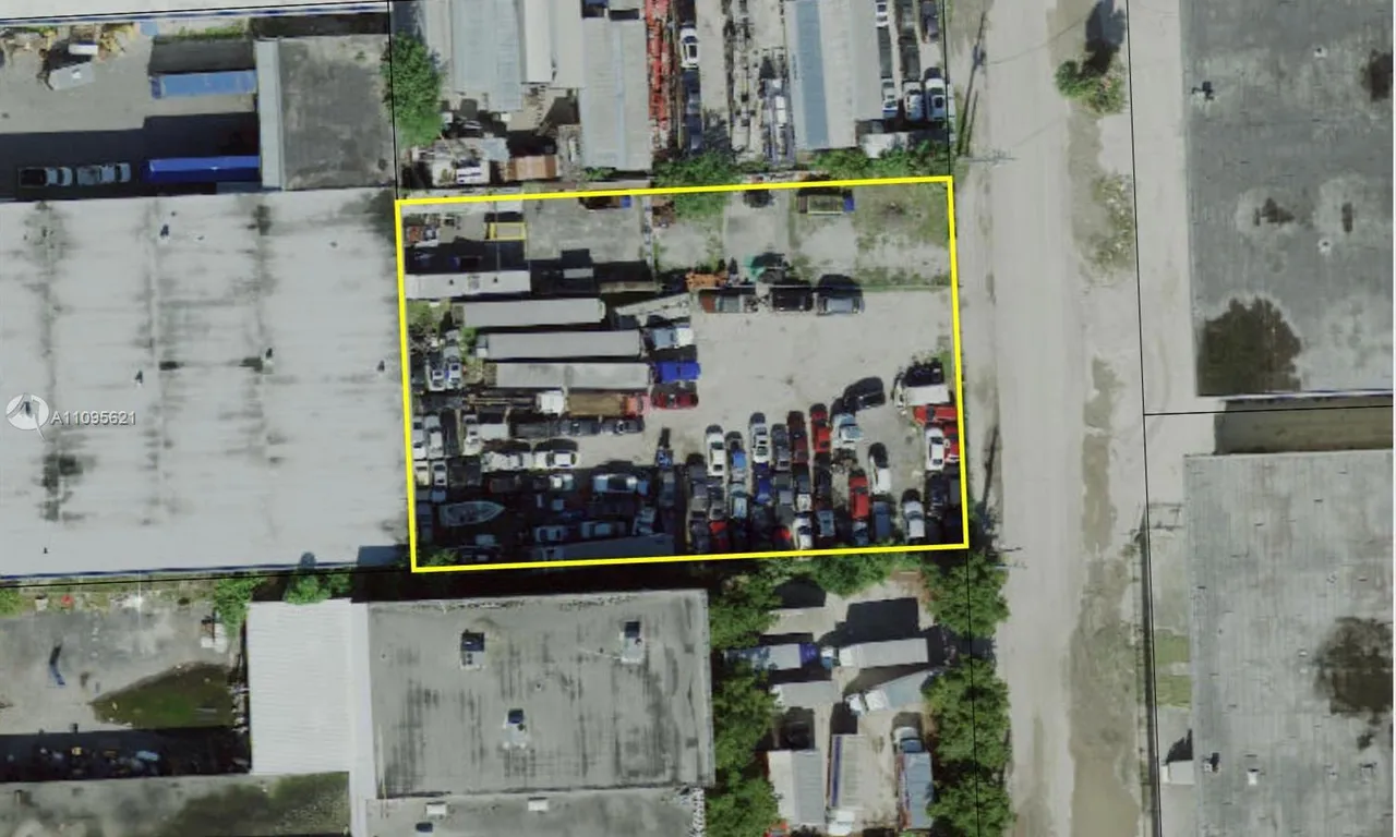 14720 NW 24th Ct, Opa-Locka FL 33054