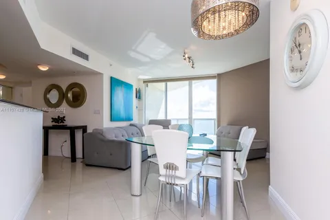 16699 Collins Ave # 1709, Sunny Isles Beach FL 33160