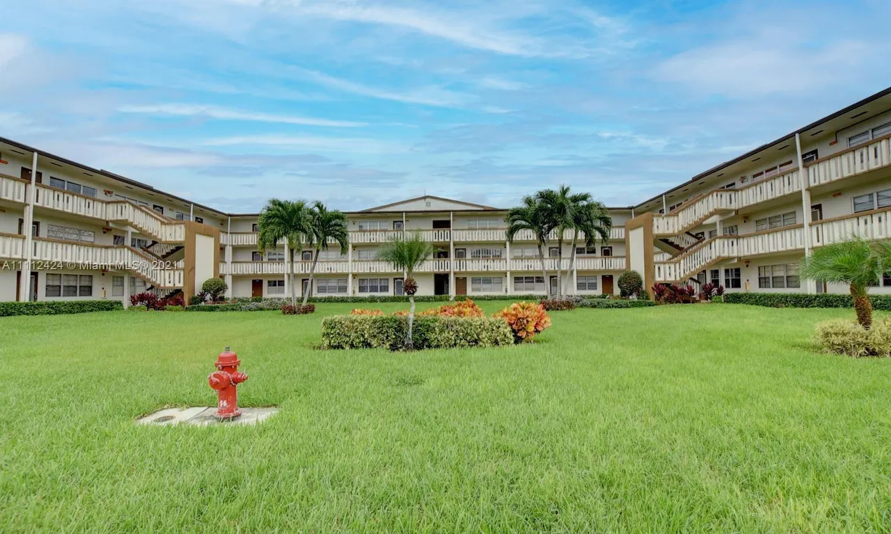 293 Mansfield G # 293, Boca Raton FL 33434