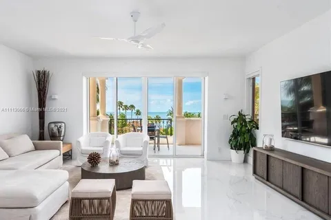 19143 Fisher Island Dr # 19143, Miami Beach FL 33109