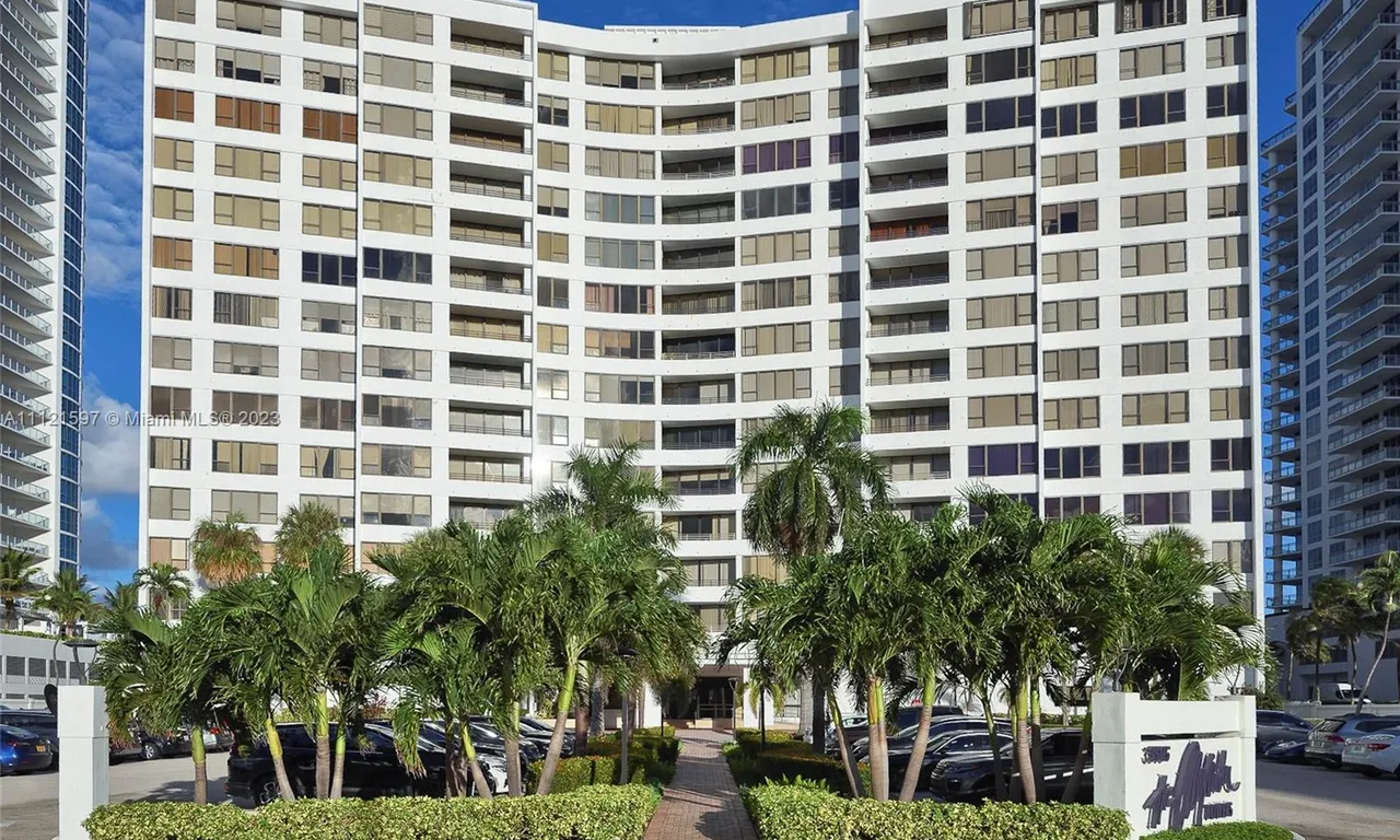 3505 S Ocean Dr # 817, Hollywood FL 33019