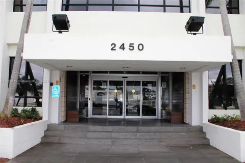 2450 Hollywood Boulevard, Hollywood FL 33020
