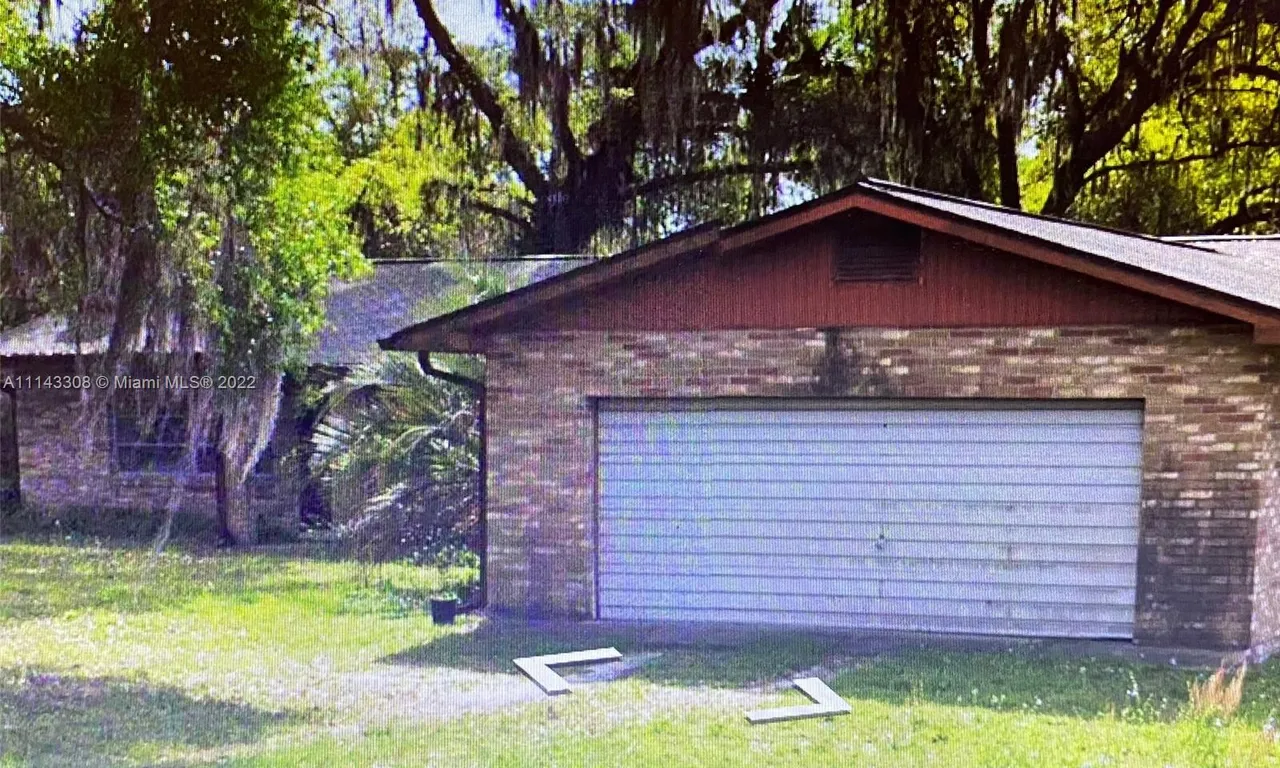 2580 Old New York, Deland FL 32720