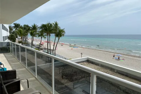 3725 S Ocean Dr # 301, Hollywood FL 33019