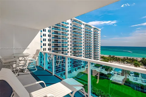 2301 Collins Ave # 938, Miami Beach FL 33139