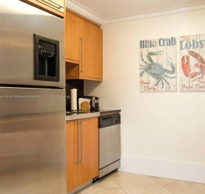 6365 Collins Ave # 2409, Miami Beach FL 33141
