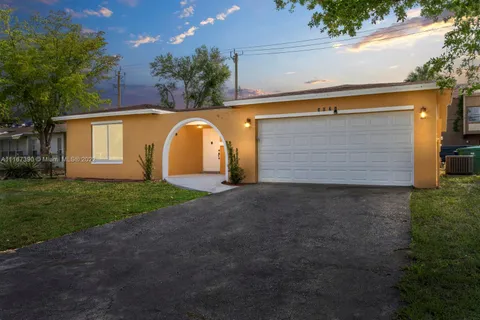 3021 Tara Rd, Miramar FL 33025