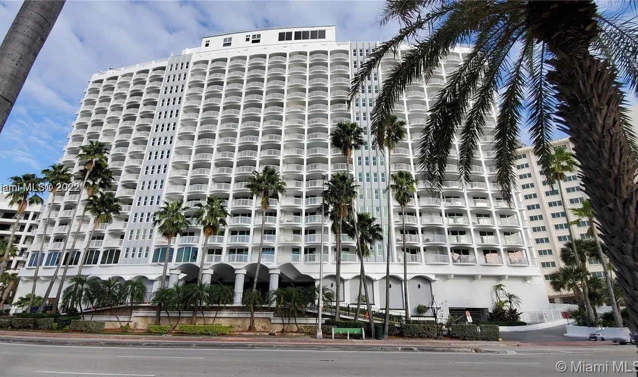 5401 Collins Ave # 833, Miami Beach FL 33140