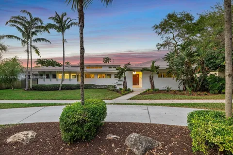 857 NE 98th St, Miami Shores FL 33138