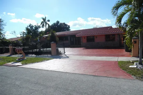 5430 W 9th Ln, Hialeah FL 33012