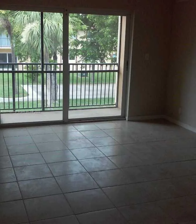 2922 NW 55th Ave # 2A, Lauderhill FL 33313