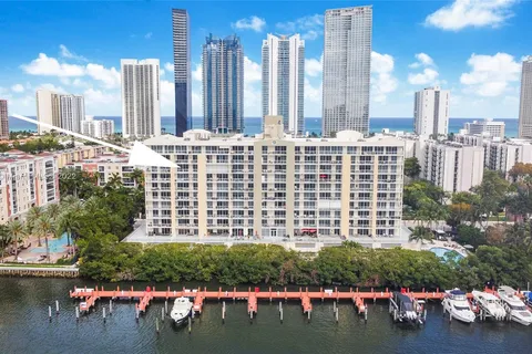 17050 N Bay Rd # 1008, Sunny Isles Beach FL 33160