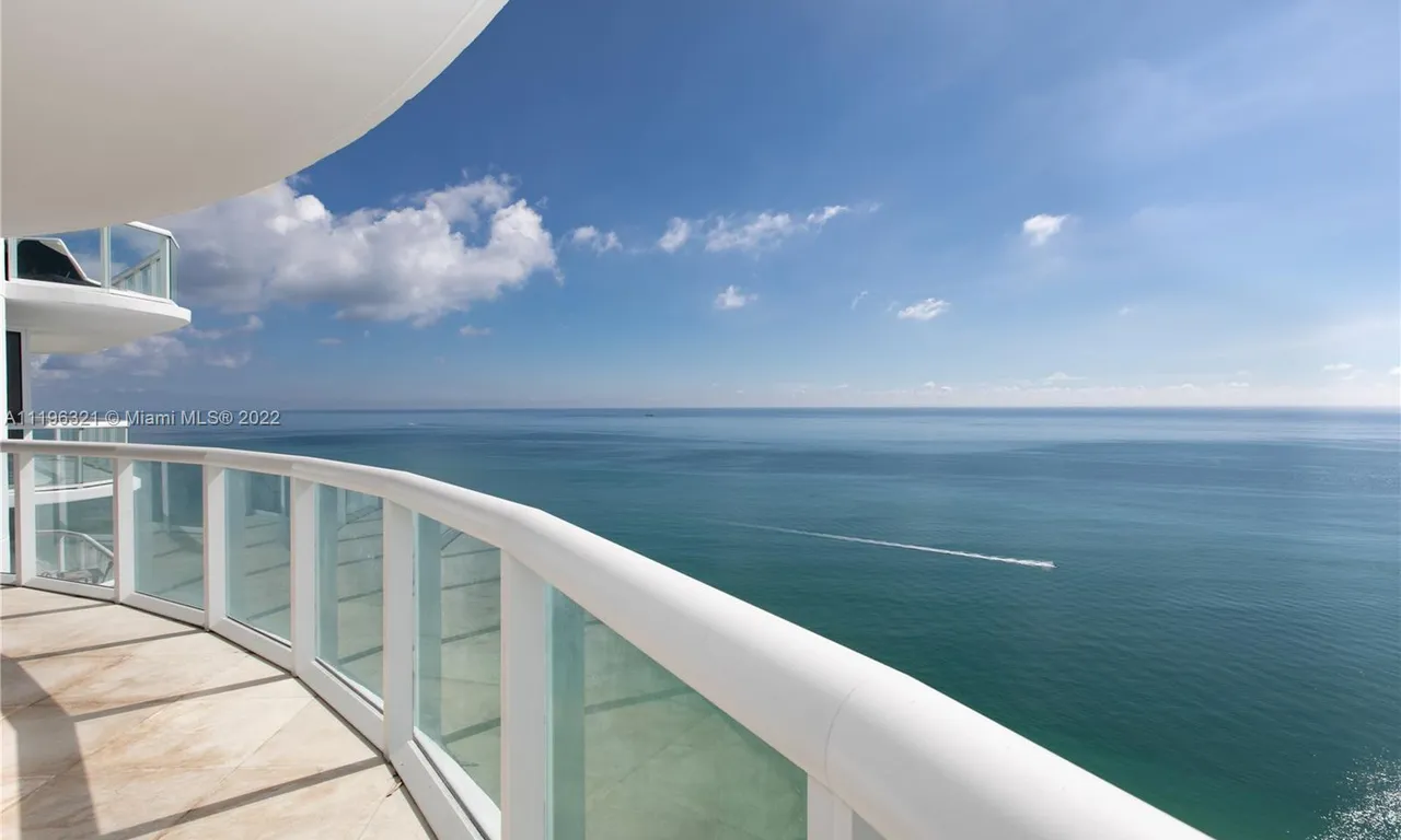6365 Collins Ave # 4102, Miami Beach FL 33141