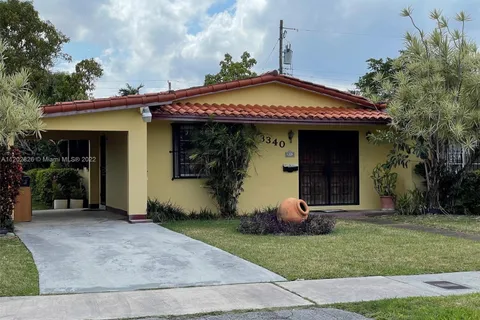 3340 SW 96th Ave, Miami FL 33165