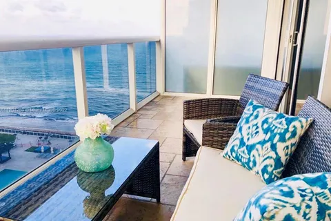 1830 S Ocean Dr # 1709, Hallandale Beach FL 33009