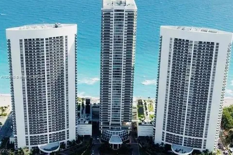 1830 S Ocean Dr # 1709, Hallandale Beach FL 33009