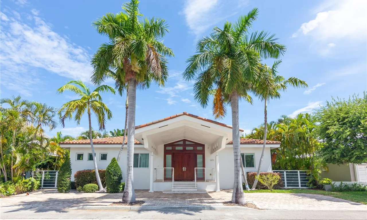 1271 98th St, Bay Harbor Islands FL 33154