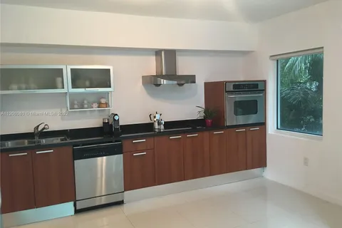 1650 Brickell Ave # 112, Miami FL 33129