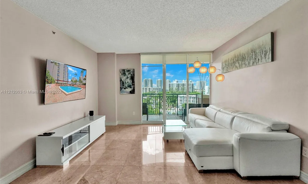 17555 Atlantic Blvd # 806, Sunny Isles Beach FL 33160