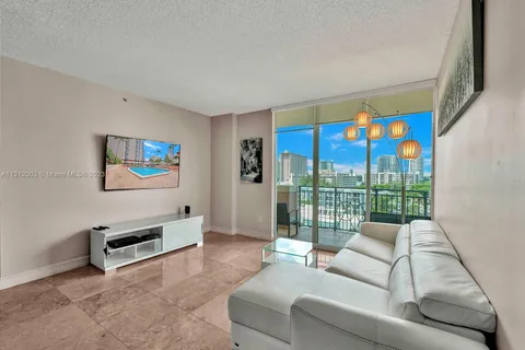 17555 Atlantic Blvd # 806, Sunny Isles Beach FL 33160