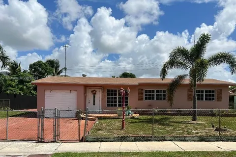 981 NW 202 Street, Miami Gardens FL 33169