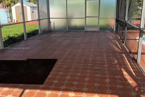 981 NW 202 Street, Miami Gardens FL 33169