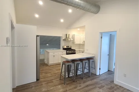 1553 Jefferson Ave, Miami Beach FL 33139