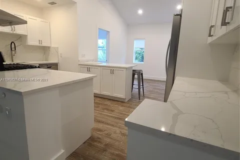 1553 Jefferson Ave, Miami Beach FL 33139