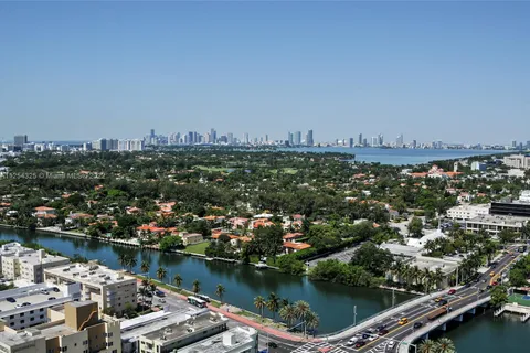 4201 COLLINS AV, Miami Beach FL 33140